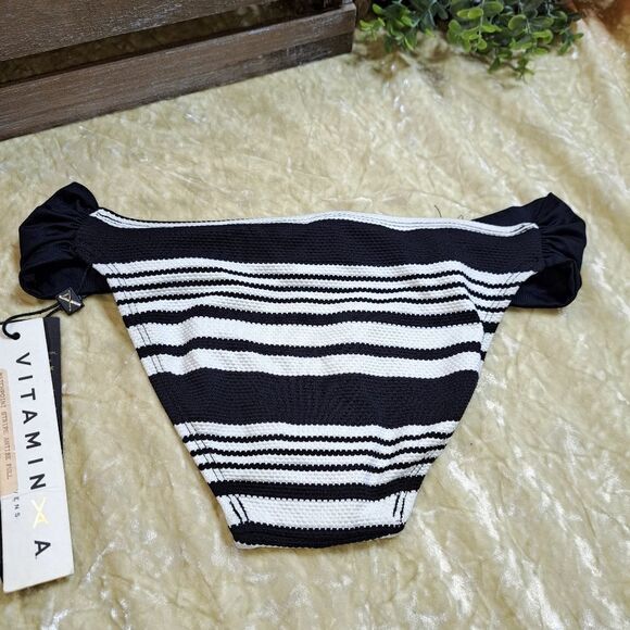 NWT Vitamin A Matchpoint Stripe Bottom - Picture 4 of 5